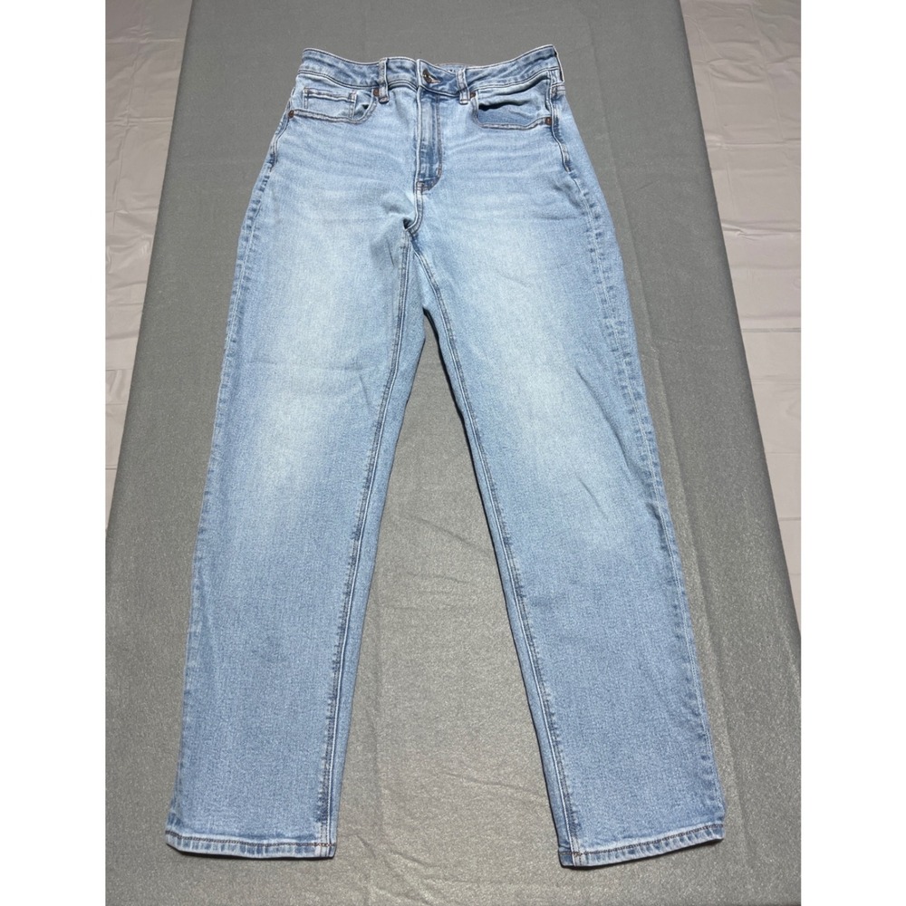 American Eagle Next Level Stretch Mom Jeans Light Wash High Rise Blue Denim 4R